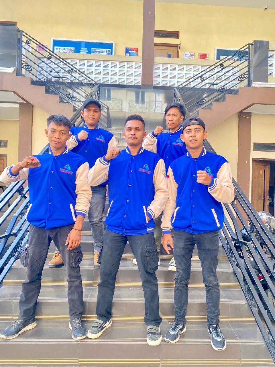 Crew Kapal Full Load 818